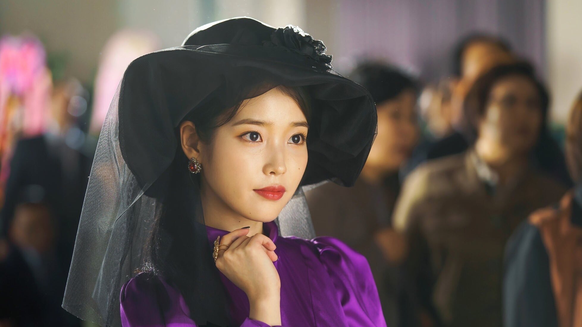 Hotel Del Luna 